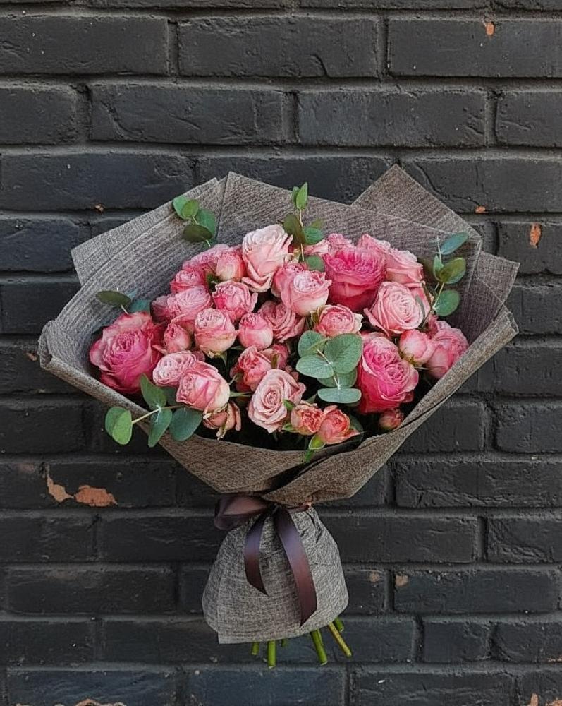 Букет цветов из: Розы в Нижней Пойме