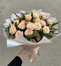 Букет Кремовые розы Латте в Нижней Пойме