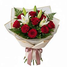 Букет цветов из:  Лилии и Розы в Нижней Пойме