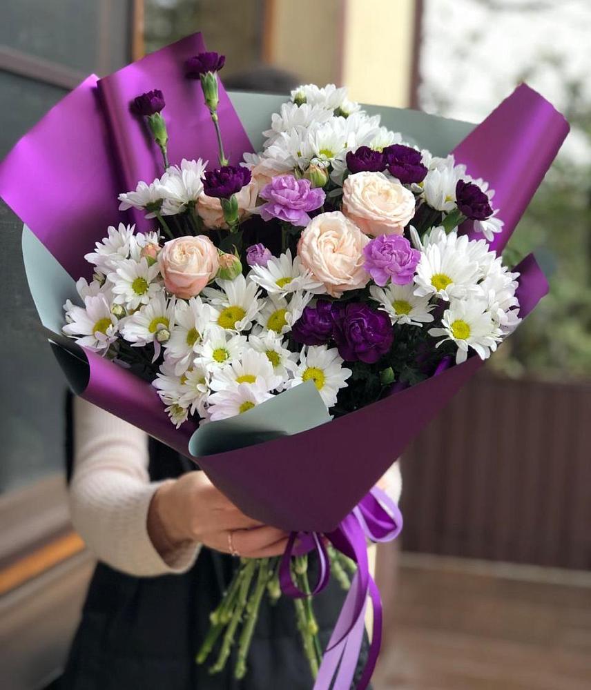 Букет цветов из: Хризантемы, Гвоздики и Розы в Нижней Пойме