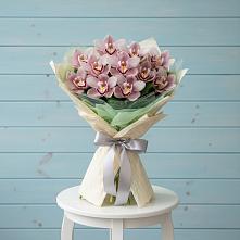 Букет цветов из:  Орхидеи и Розы в Нижней Пойме