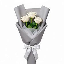 Букет 3 белые розы в Нижней Пойме
