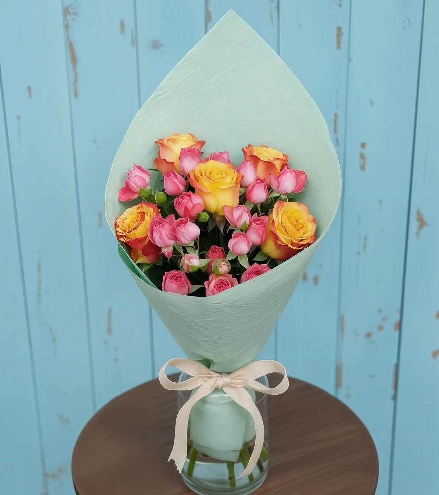 Букет цветов из: Розы в Нижней Пойме