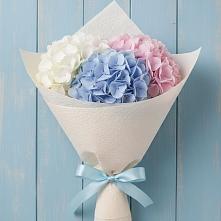 Букет цветов из:  Гортензия в Нижней Пойме