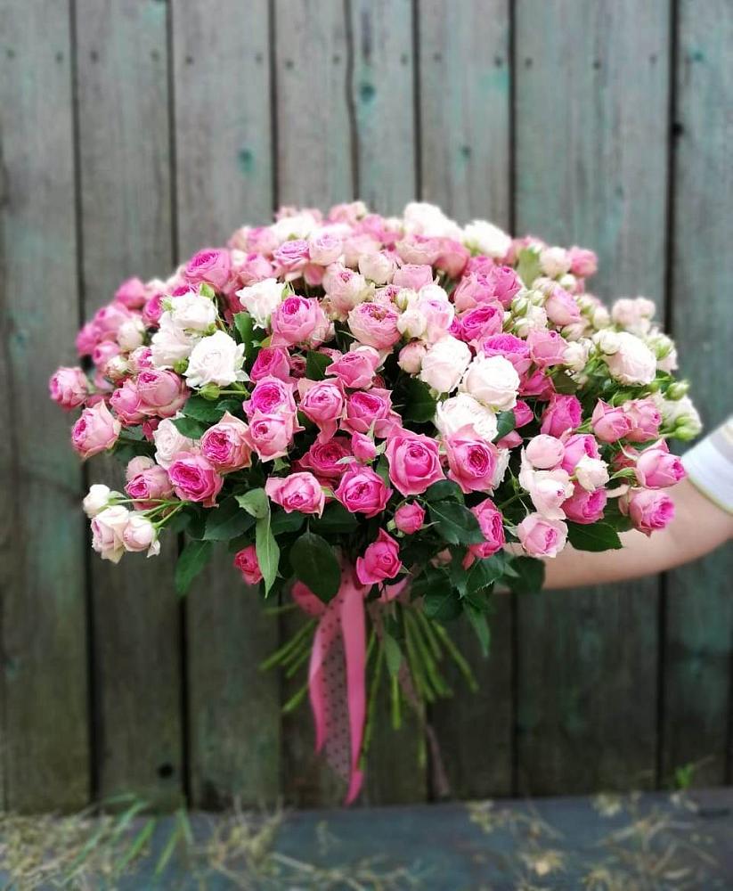 Букет Розовые кустовые розы Натали и Лав Лидия в Нижней Пойме