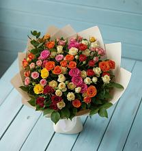 Букет Микс из разноцветных кустовых роз #REPLACE_PRED# Нижней Пойме